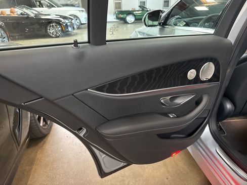 Used 2022 Mercedes-Benz E 350 Sedan image 16