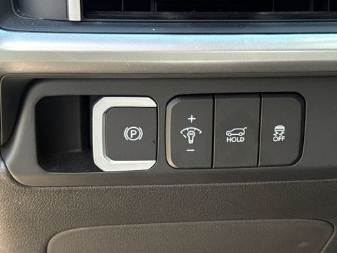 Used 2026 Hyundai Santa Fe SEL FWD image 18