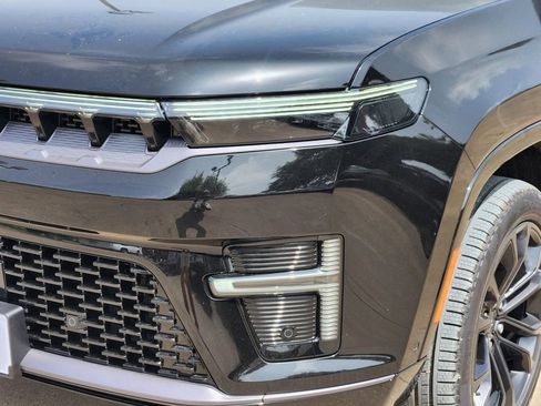 New 2026 Jeep Grand Wagoneer Summit AWD/4WD image 5