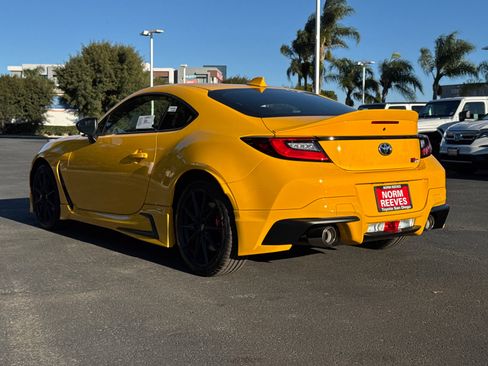 New 2026 Toyota GR86 YUZU Limited image 10