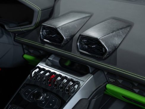 Used 2018 Lamborghini Huracan LP 580-2 RWD image 57