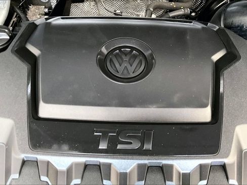 Used 2022 Volkswagen Tiguan SEL R-Line AWD/4WD image 43