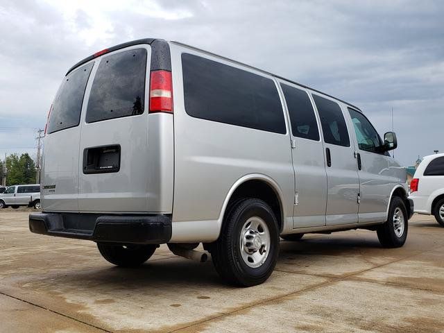Used 2016 Chevrolet Express 2500 LS RWD image 6