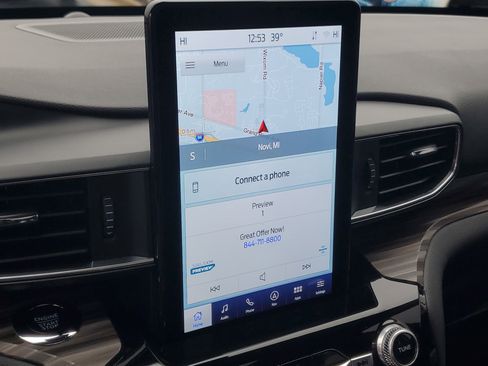 Used 2023 Ford Explorer Limited w/ Limited Technology Package image 16