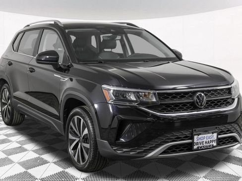 Used 2023 Volkswagen Taos SE AWD/4WD image 13