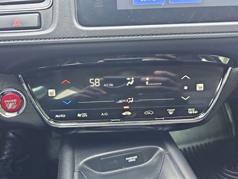Used 2017 Honda HR-V EX image 25