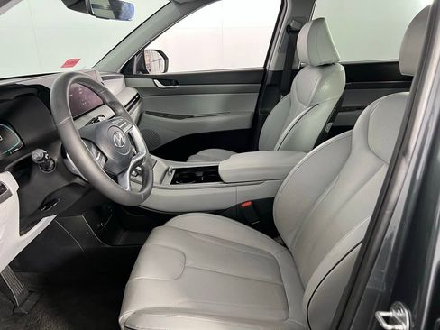 Used 2023 Hyundai Palisade SEL image 23