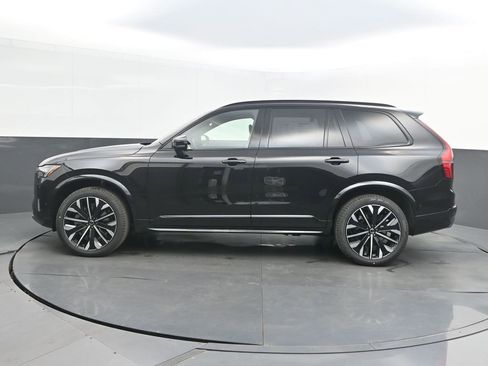 New 2026 Volvo XC90 B6 Ultra w/ Lounge Package AWD/4WD image 2