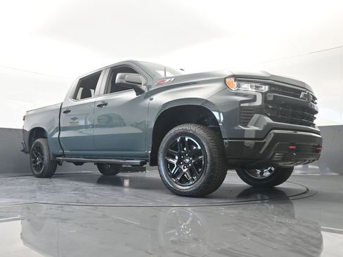 Used 2025 Chevrolet Silverado 1500 LT Trail Boss w/ Convenience Package II image 63