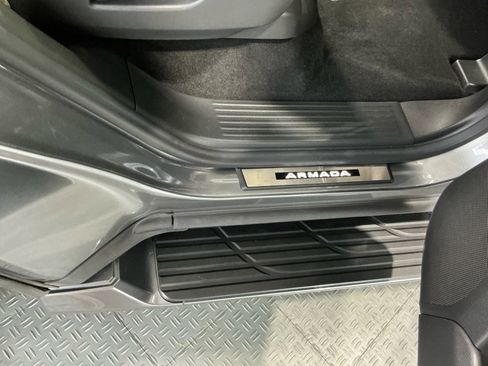 Used 2025 Nissan Armada Platinum Reserve image 40