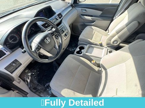 Used 2016 Honda Odyssey LX image 18
