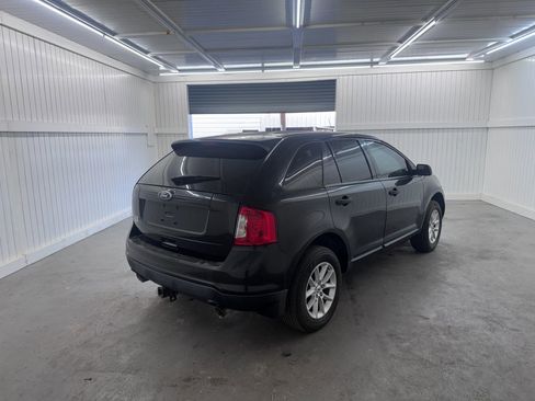 Used 2014 Ford Edge SE image 5