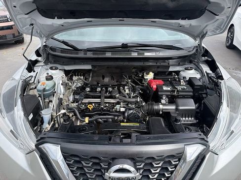 Used 2020 Nissan Kicks SV FWD image 27