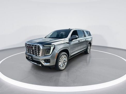 New 2026 GMC Yukon XL Denali w/ Sun & Power Step Package RWD image 4