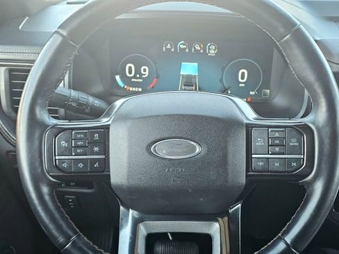 Used 2023 Ford Expedition Platinum image 35