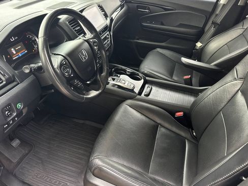 Used 2017 Honda Pilot Elite image 10