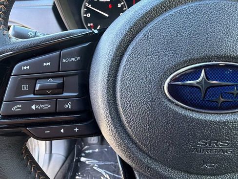 Used 2025 Subaru Forester Touring AWD/4WD image 19