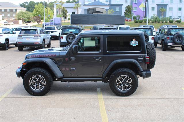 Certified 2025 Jeep Wrangler Rubicon w/ Convenience Group AWD/4WD image 10