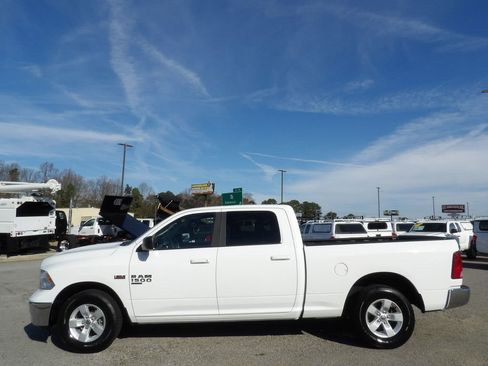 Used 2021 RAM 1500 Classic SLT image 57