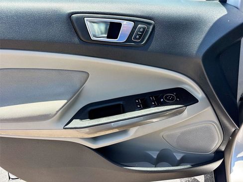 Used 2019 Ford EcoSport SE w/ SE Convenience Package FWD image 18