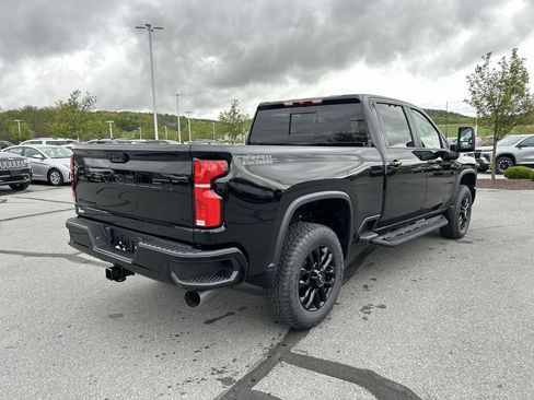 New 2026 Chevrolet Silverado 3500 LT w/ Trail Boss Package AWD/4WD image 7