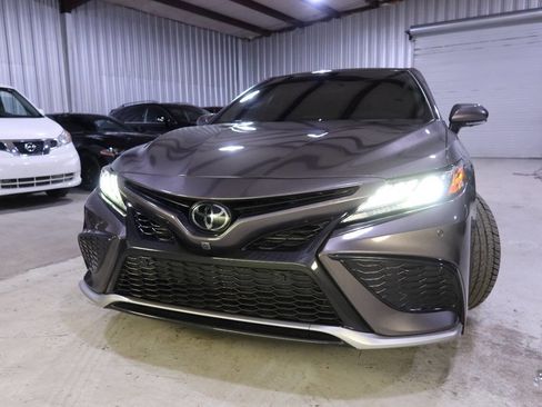 Used 2023 Toyota Camry XSE w/ Navigation Package image 42