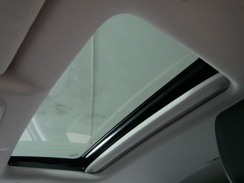 Used 2025 Honda CR-V EX-L image 31
