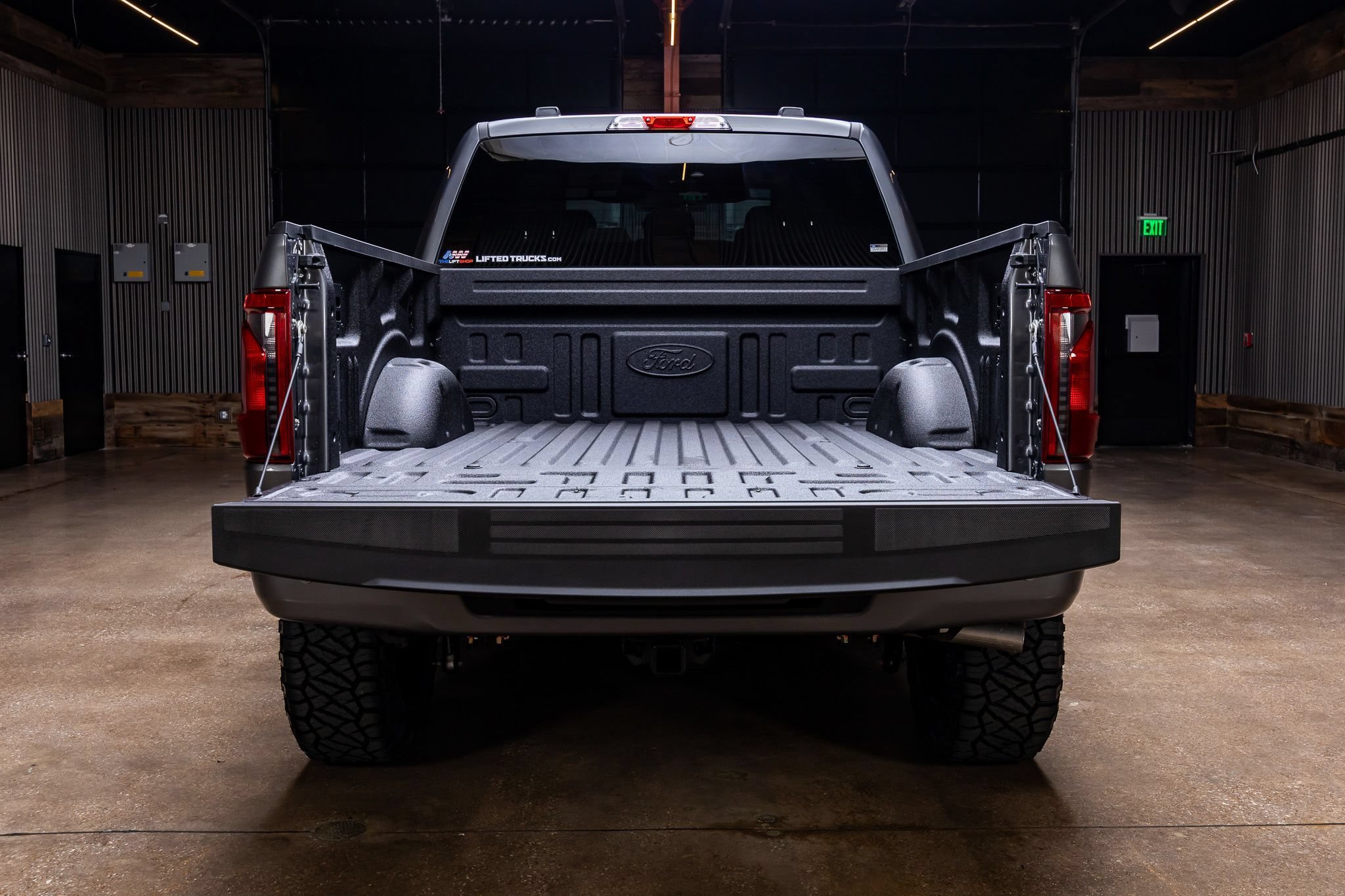 Used 2026 Ford F150 XLT w/ XLT Black Appearance Package AWD/4WD image 9