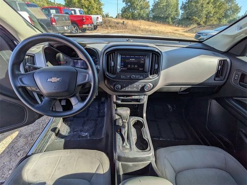 Used 2020 Chevrolet Colorado W/T image 14