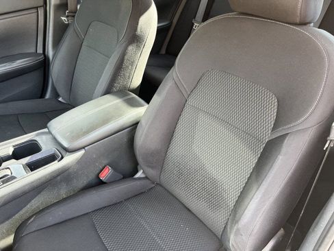 Used 2023 Nissan Sentra S image 14