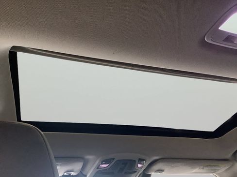 Certified 2023 Subaru Outback Limited AWD/4WD image 17