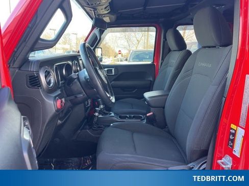 Used 2021 Jeep Wrangler Unlimited Sahara w/ Cold Weather Group image 22