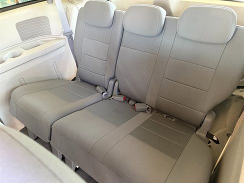 Used 2008 Dodge Grand Caravan SE FWD image 22