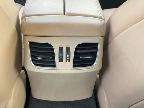 Used 2016 Hyundai Genesis 3.8 w/ Option Group 03 image 41