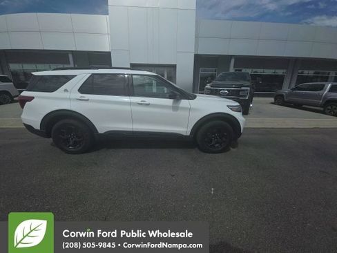 Used 2023 Ford Explorer Timberline w/ Timberline Technology Package AWD/4WD image 6