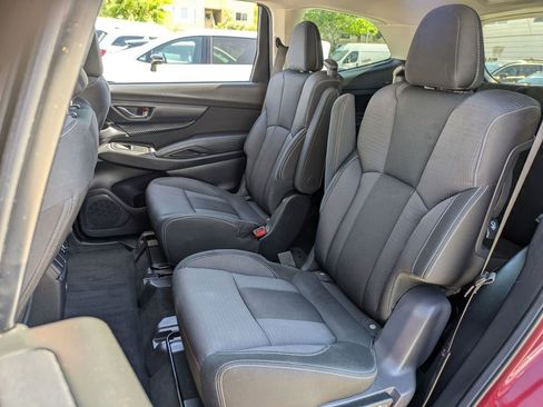 Used 2025 Subaru Ascent Premium AWD/4WD image 24
