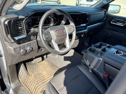 Used 2025 GMC Sierra 1500 Elevation AWD/4WD image 11