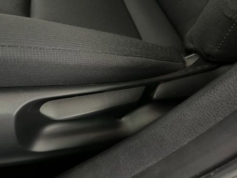Used 2024 Toyota Corolla LE FWD image 3