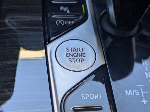 Used 2020 BMW X7 xDrive40i w/ Premium Package image 33