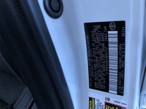 Certified 2026 Toyota Camry LE FWD image 32