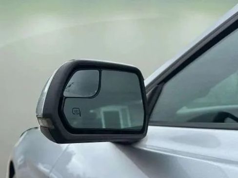 Used 2018 Ford Mustang GT Premium image 14