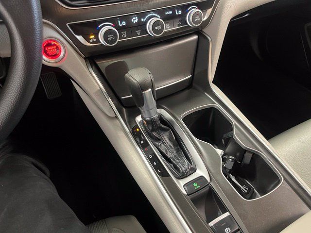 Used 2018 Honda Accord LX image 30