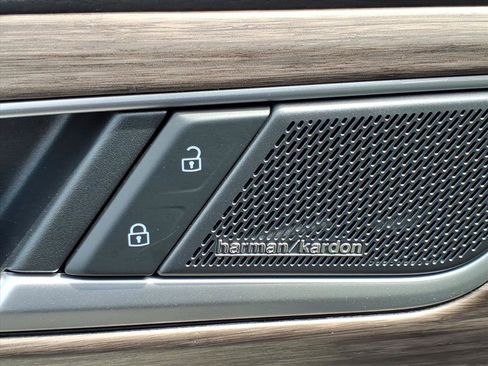 New 2026 Volkswagen Atlas SEL Premium R-Line image 11