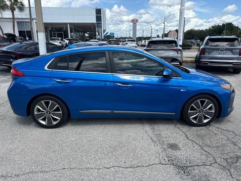 Used 2018 Hyundai Ioniq Limited w/ Limited Ultimate Package 03 FWD image 9