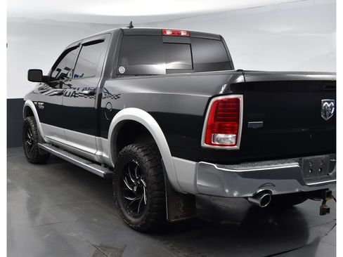 Used 2016 RAM 1500 Laramie w/ Convenience Group AWD/4WD image 4