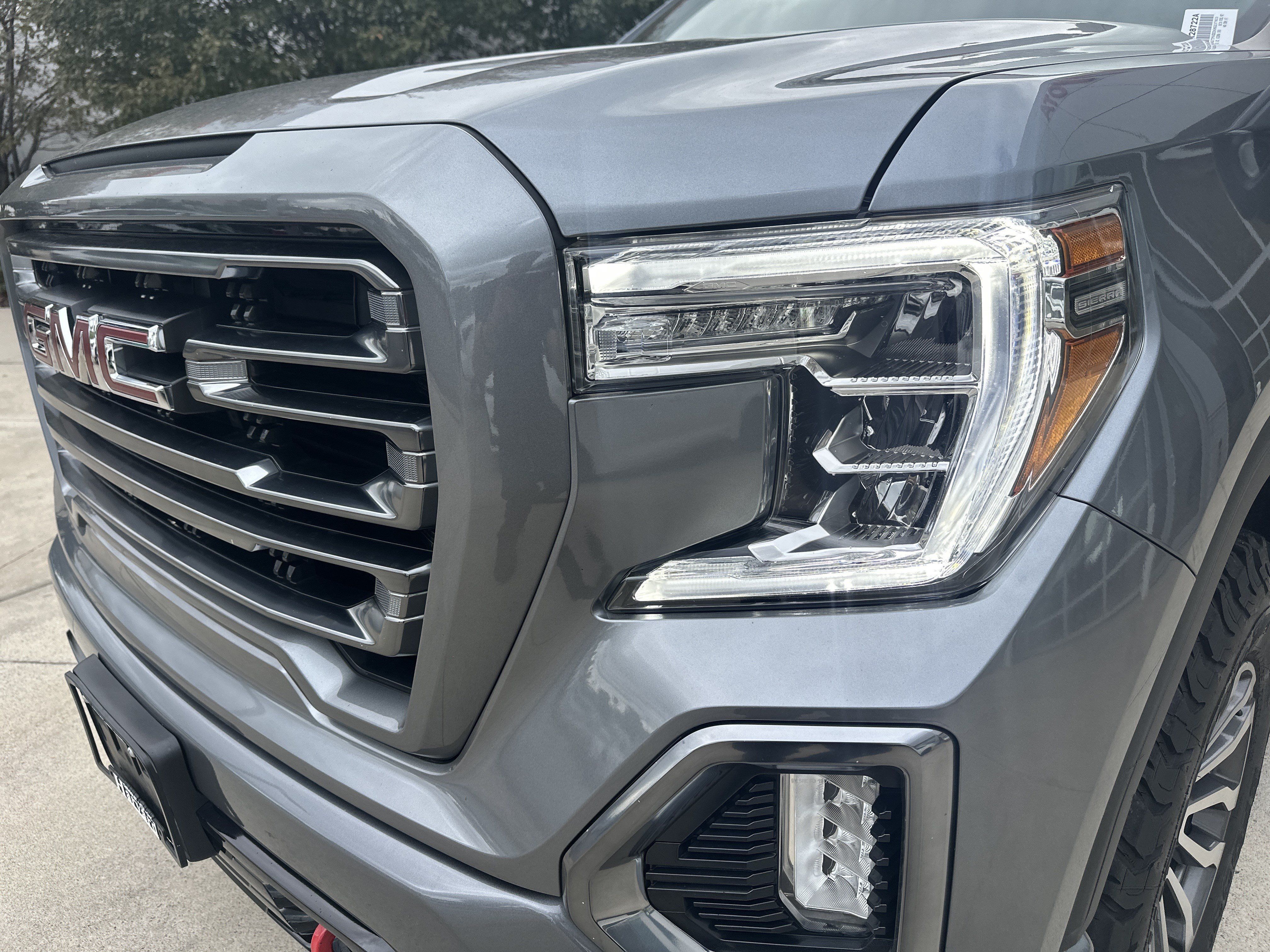 Used 2021 GMC Sierra 1500 AT4 w/ AT4 Preferred Package AWD/4WD image 11
