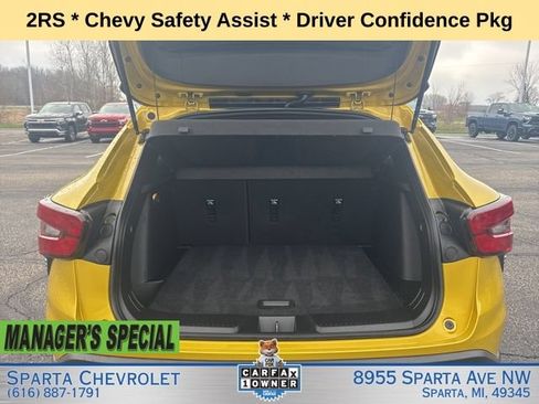 Used 2024 Chevrolet Trax RS w/ Driver Confidence Package FWD image 23