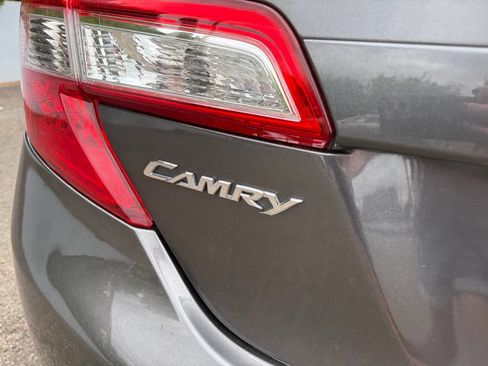Used 2014 Toyota Camry LE FWD image 7