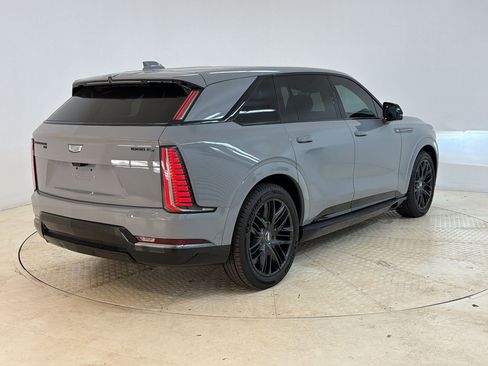 New 2026 Cadillac Escalade IQ Sport 2 w/ LPO, ONYX Package AWD/4WD image 9