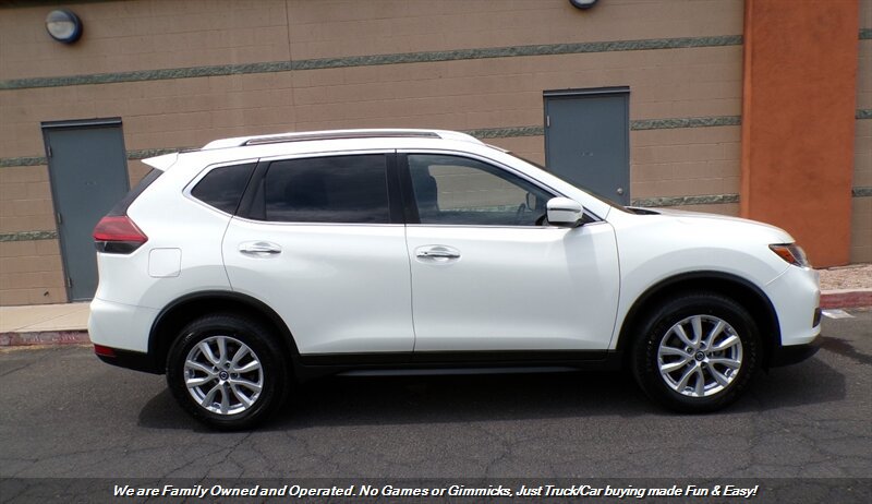 Used 2020 Nissan Rogue SV AWD/4WD image 5